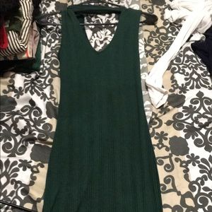Beautiful green long dress a little pass the knee